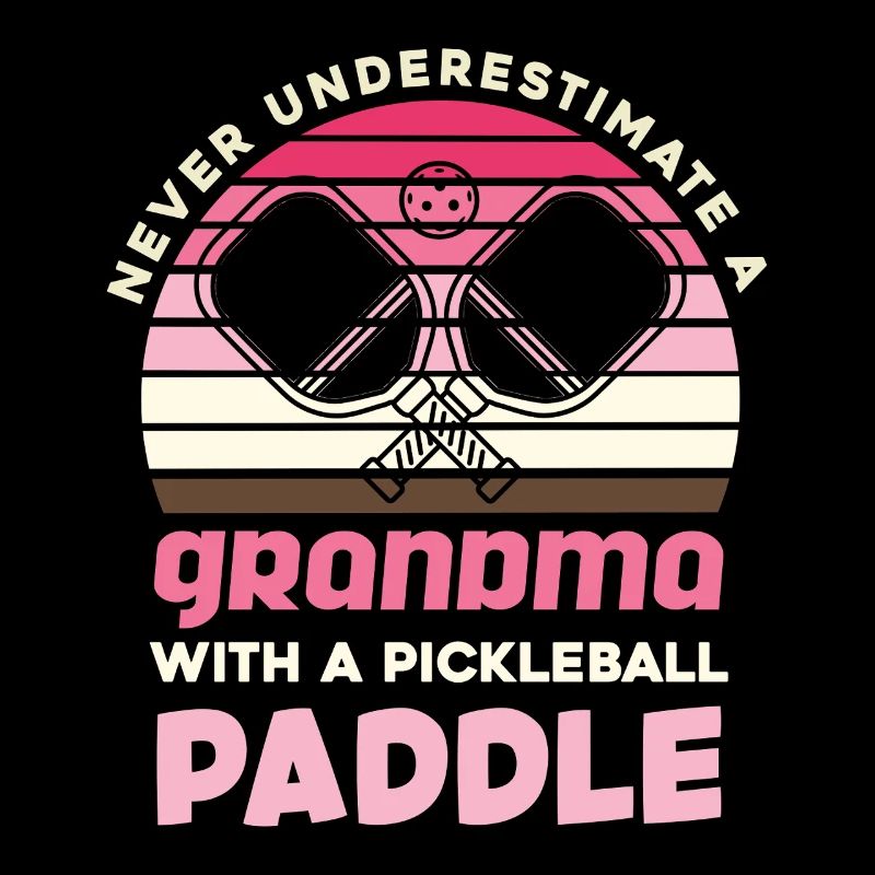 Oma mit Pickleball-Paddel Retro