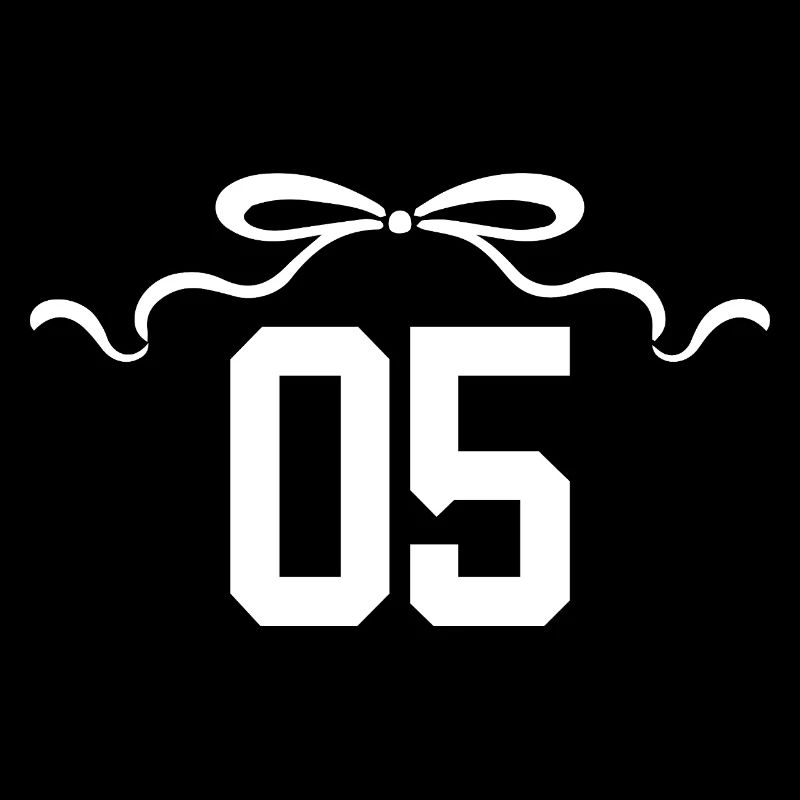 Numéro 5 noeud - 5e anniversaire