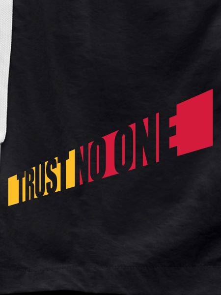 trust no one quote