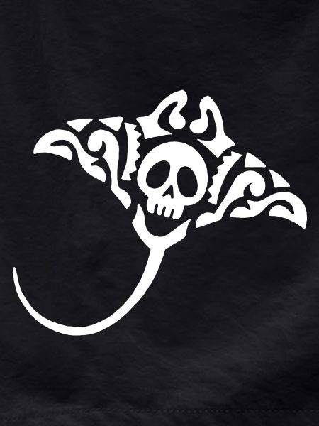 Manta ray and skull (white)