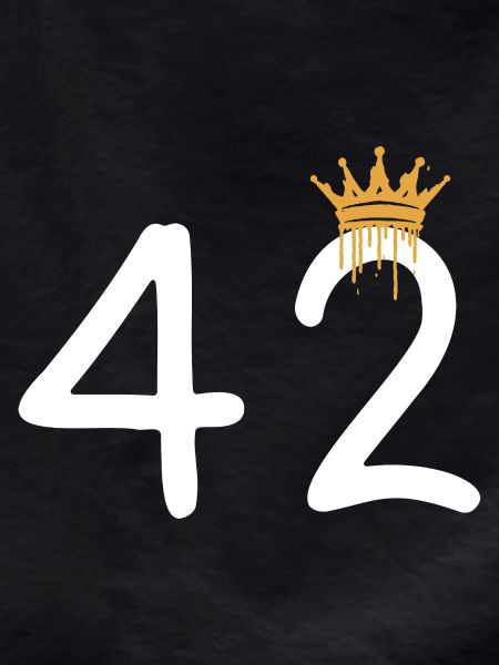 Graffiti number 42 with crown