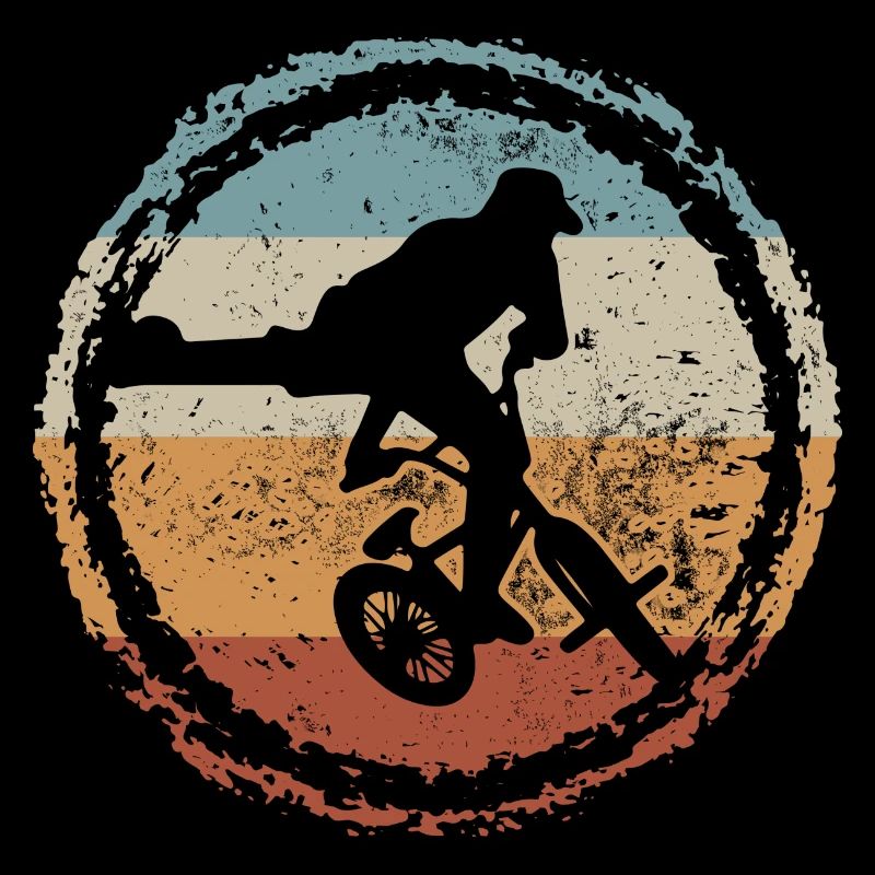 Cascade BMX rétro au coucher du soleil
