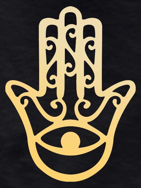 Fatma hand