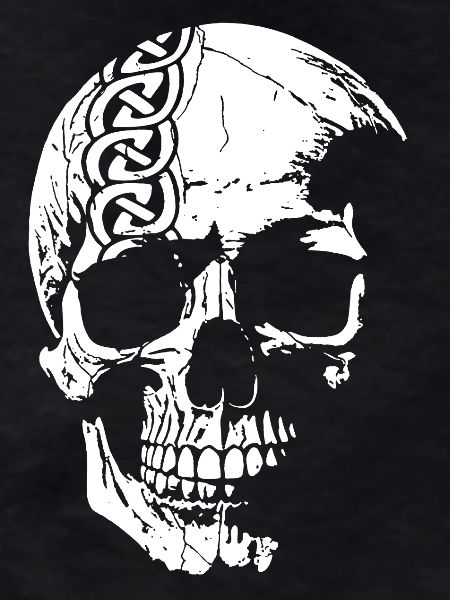 Skull with Celtic knot