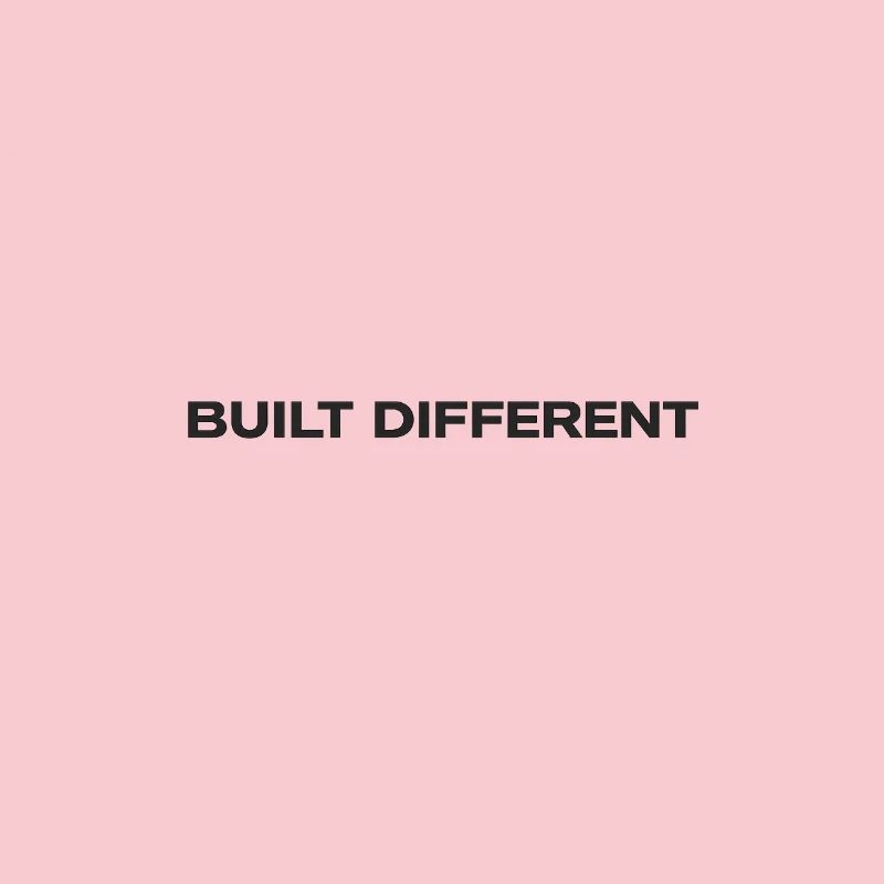 Construit différemment