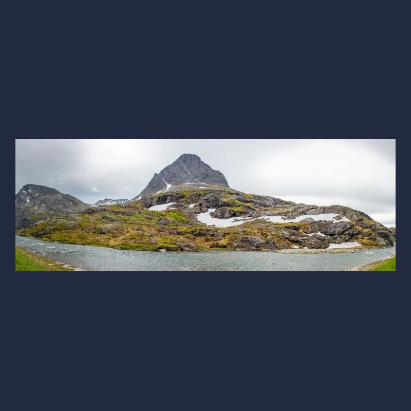 Landschaft in der Nähe von Stigfossen Wasserfall bei Trollstige