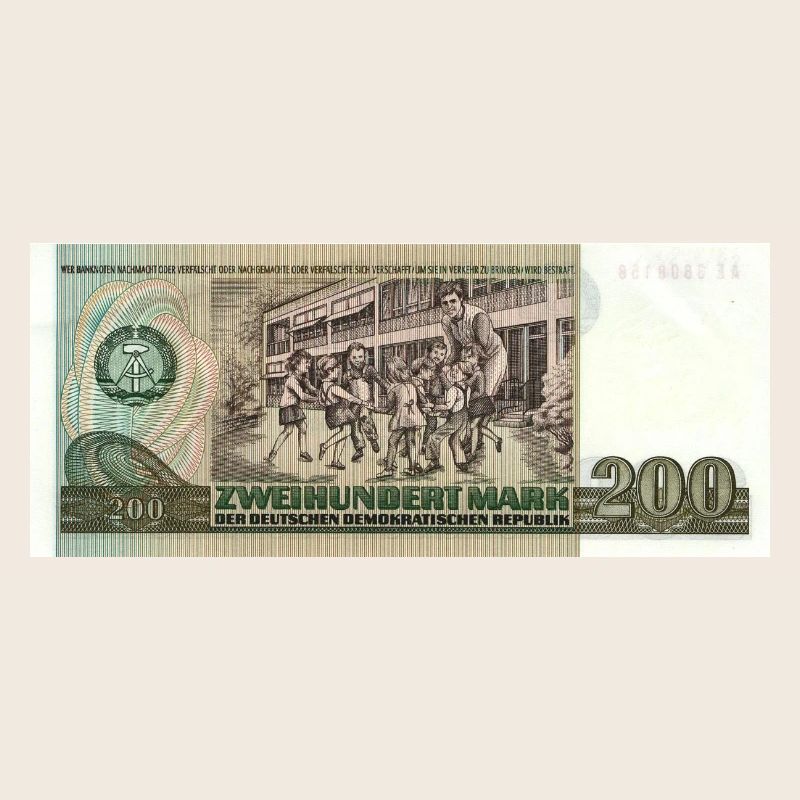 200 marks de la RDA
