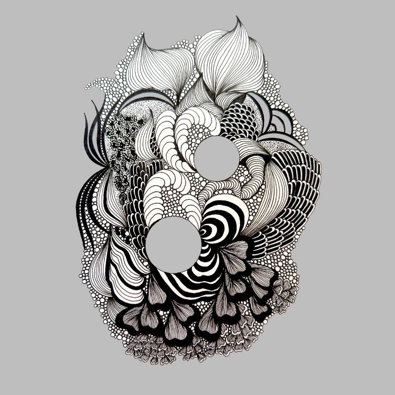 Black and White Flower Ring Pattern