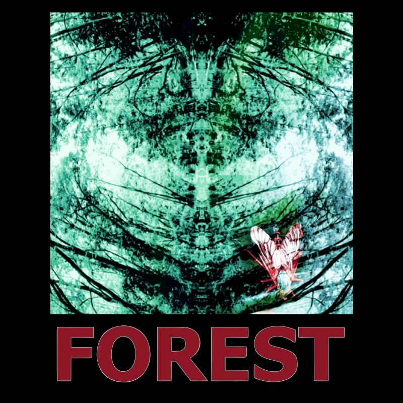 Reflet de la forêt et papillon
