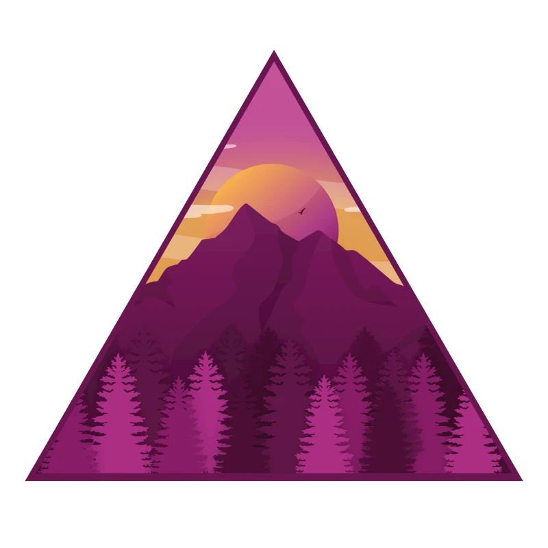 Montagne avant le coucher du soleil et de la forêt