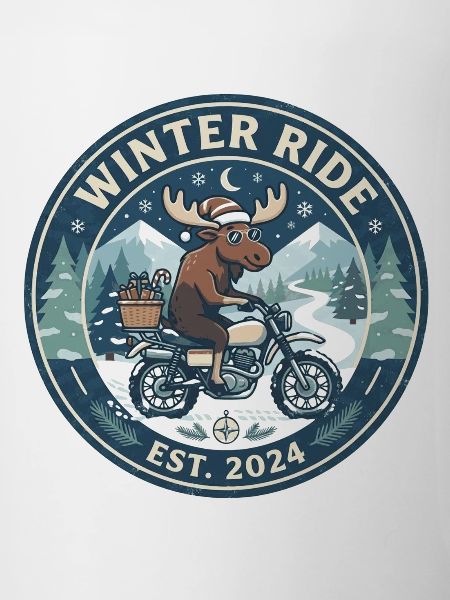 Winterfahrt: Elch auf Motorrad