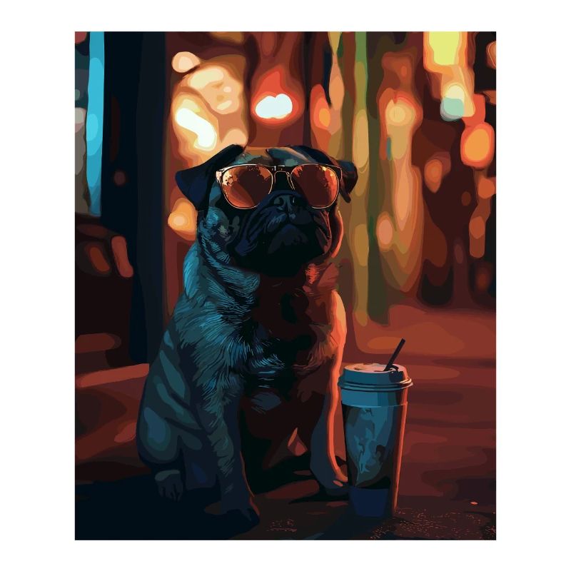 Mops mit Sonnenbrille und Eiskaffee