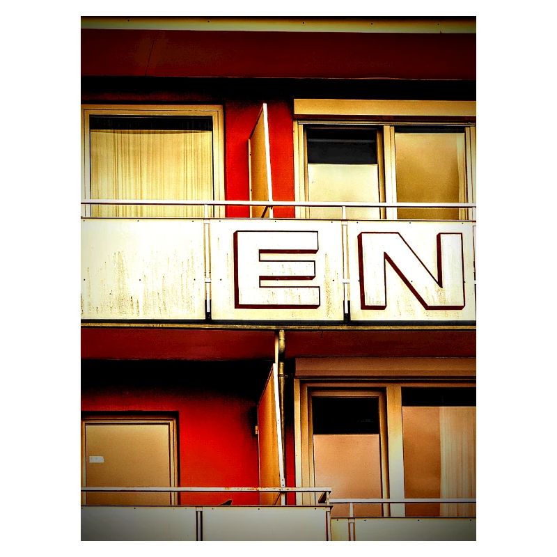 Motel 60s