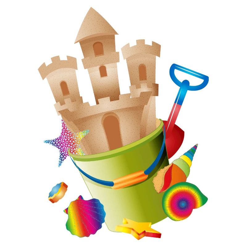 Un château de sable dans un seau réveille des sentiments de vacances