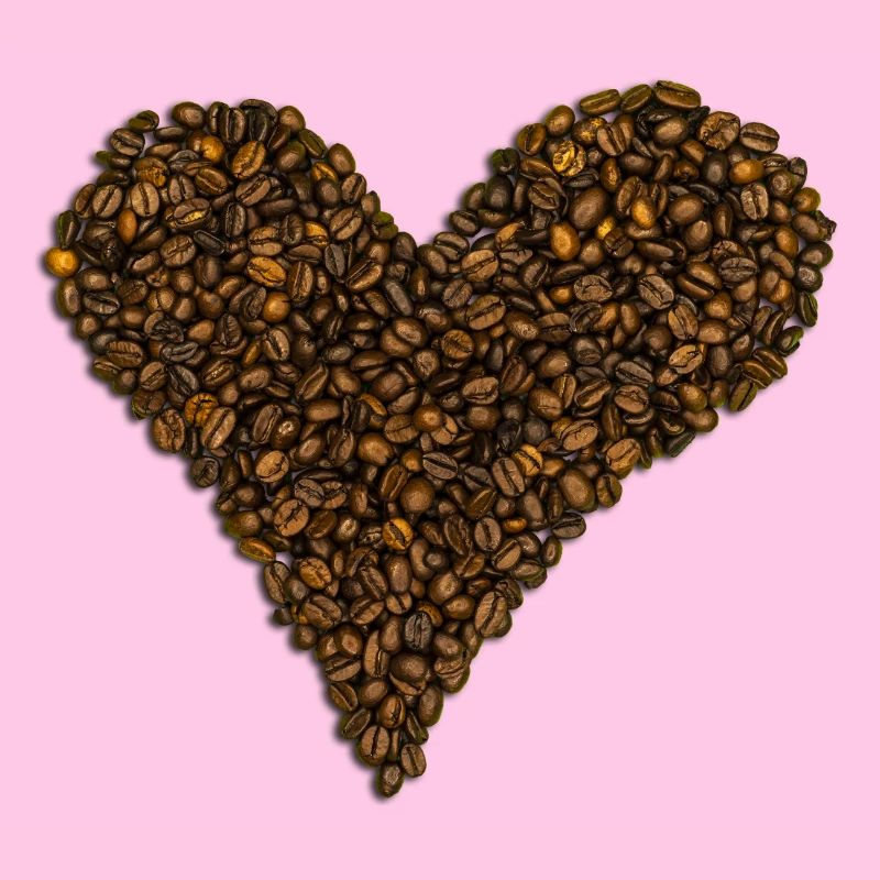 Ein Herz aus Kaffeebohnen