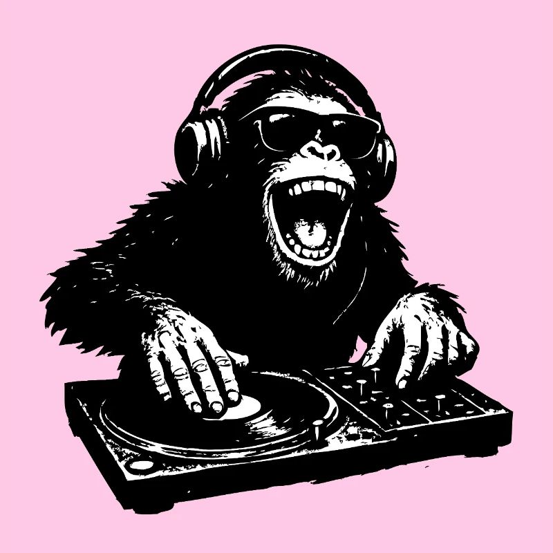 Singe DJ cool à la table de mixage