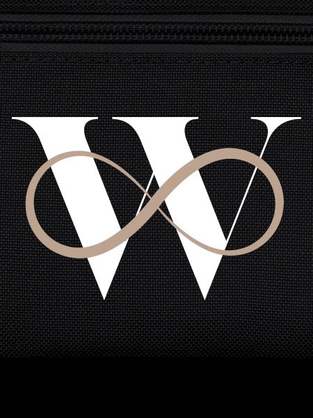 Infinite w Letter