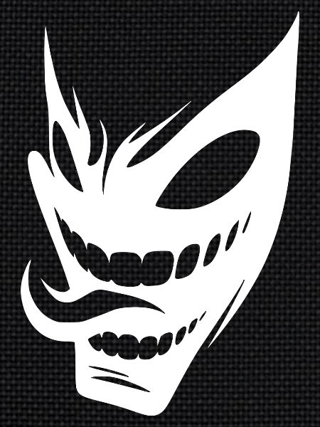 Masque d’Halloween effrayant et souriant