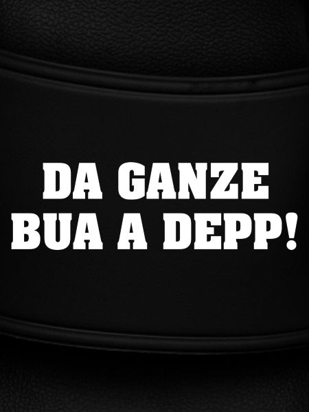 DA GANZE BUA A DEPP!