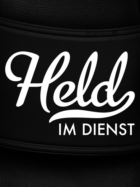Held im Dienst