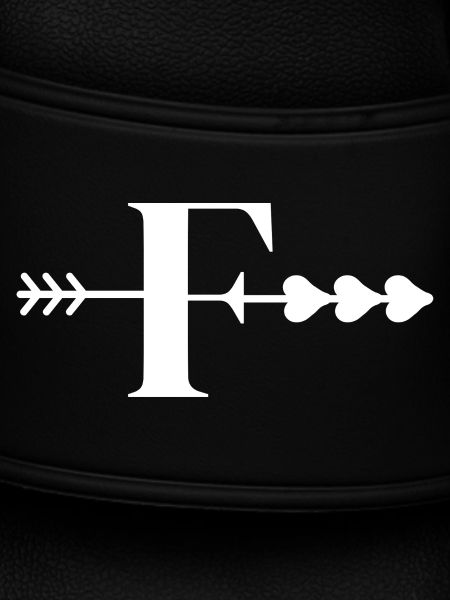 Buchstabe f Pfeilherz