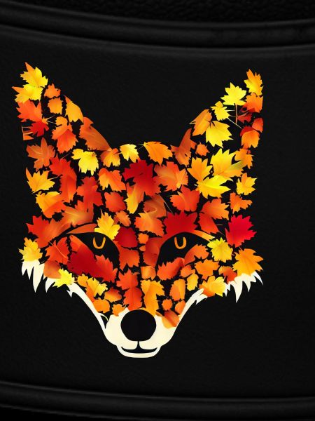 Fuchs aus Herbstblättern