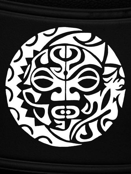 Polynesian skull (white)