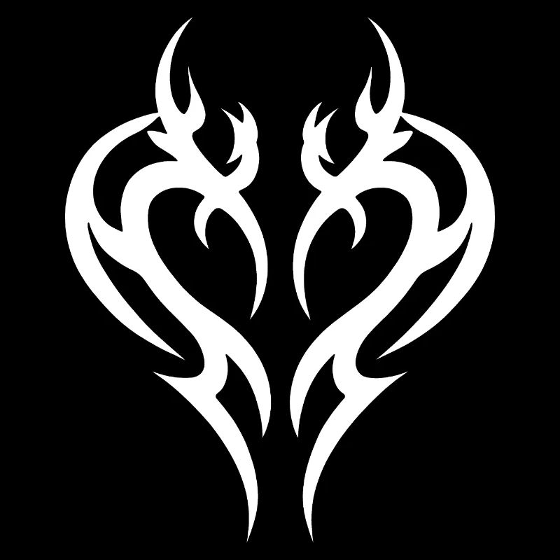Tatouage de cœur tribal pour Emo et Goth