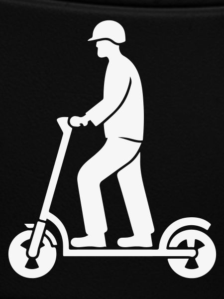 Stadt-Scooter Silhouette mit Helm