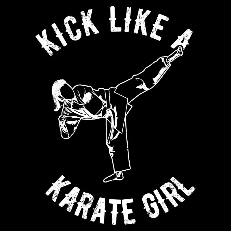 Donnez des coups de pied comme une fille de karaté