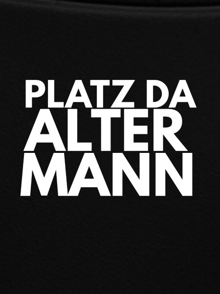 PLATZ DA ALTER MANN