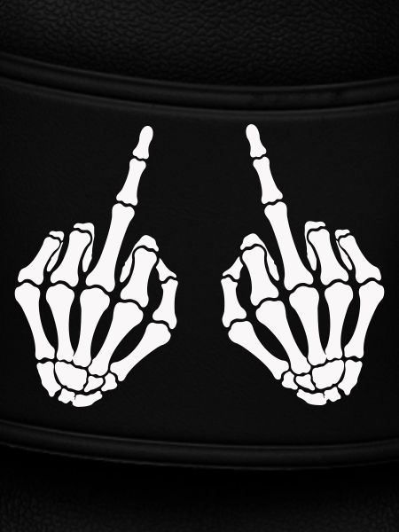Skull hand_mittelfinger_2
