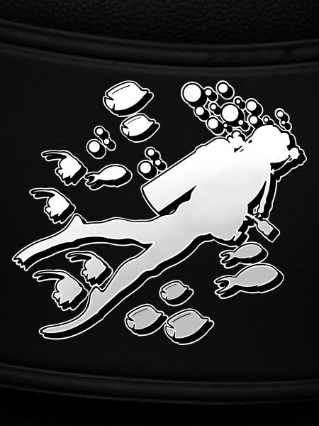 Diving Divers