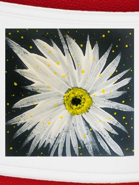Edelweiss-black-white design