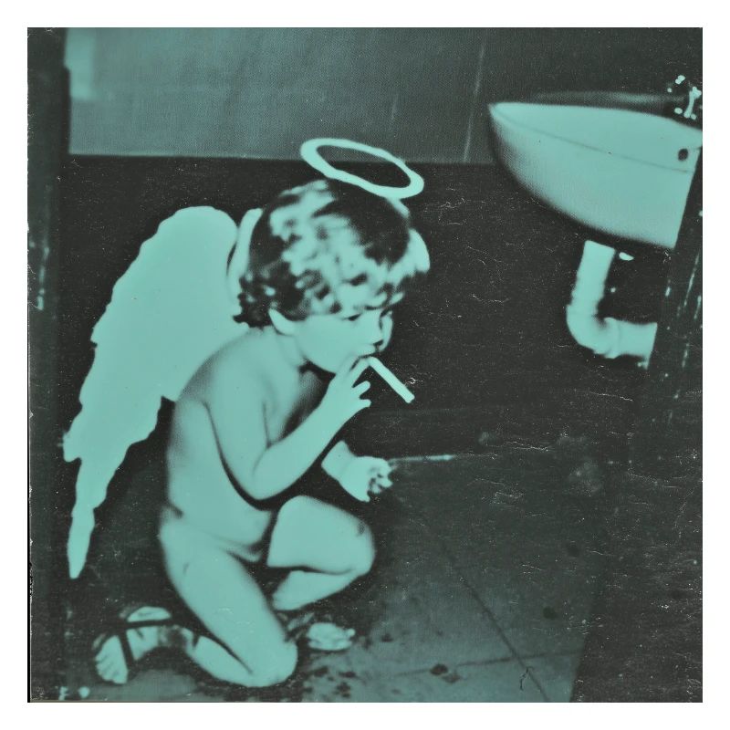 Smoking Angel
