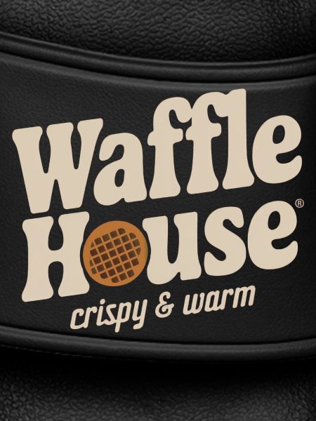 Waffle House – Crispy & Warm