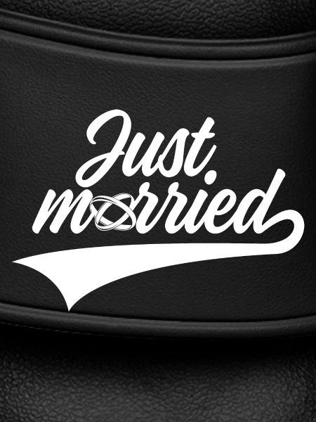 JUST MARRIED WEDDING