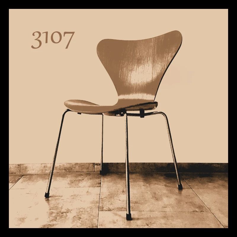 3107 No7 chair Arne Jacobsen Fritz Hansen