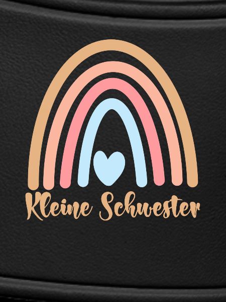 Kleine Schwester