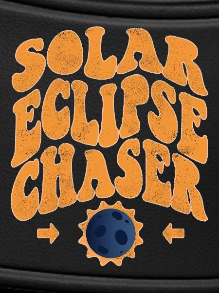 Solar eclipse chaser