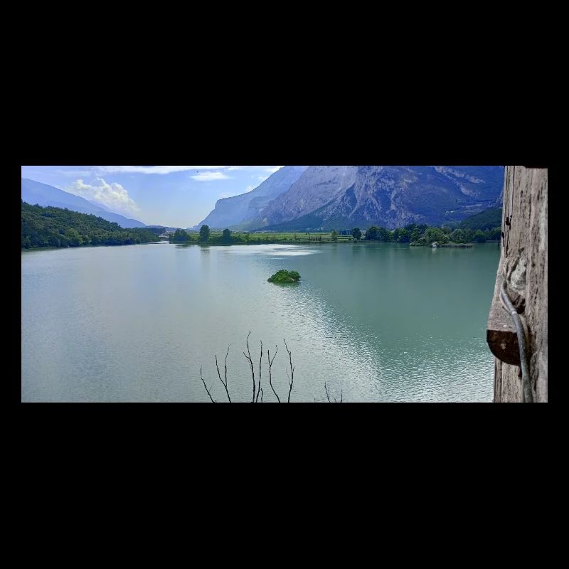 Alpine Lake Sereni Reflections