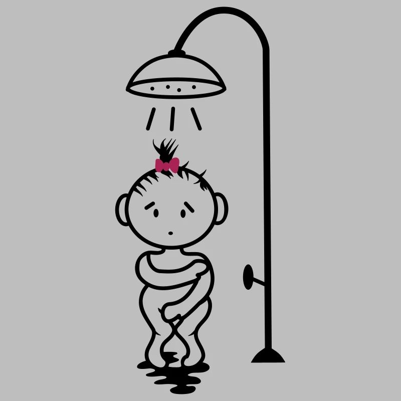 fille timide sous la douche