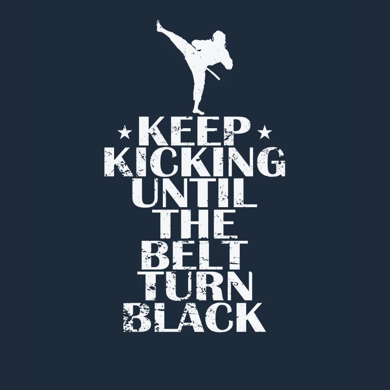 Continuez à donner des coups de pied jusqu’à ce que la ceinture devienne noire Taekwondo