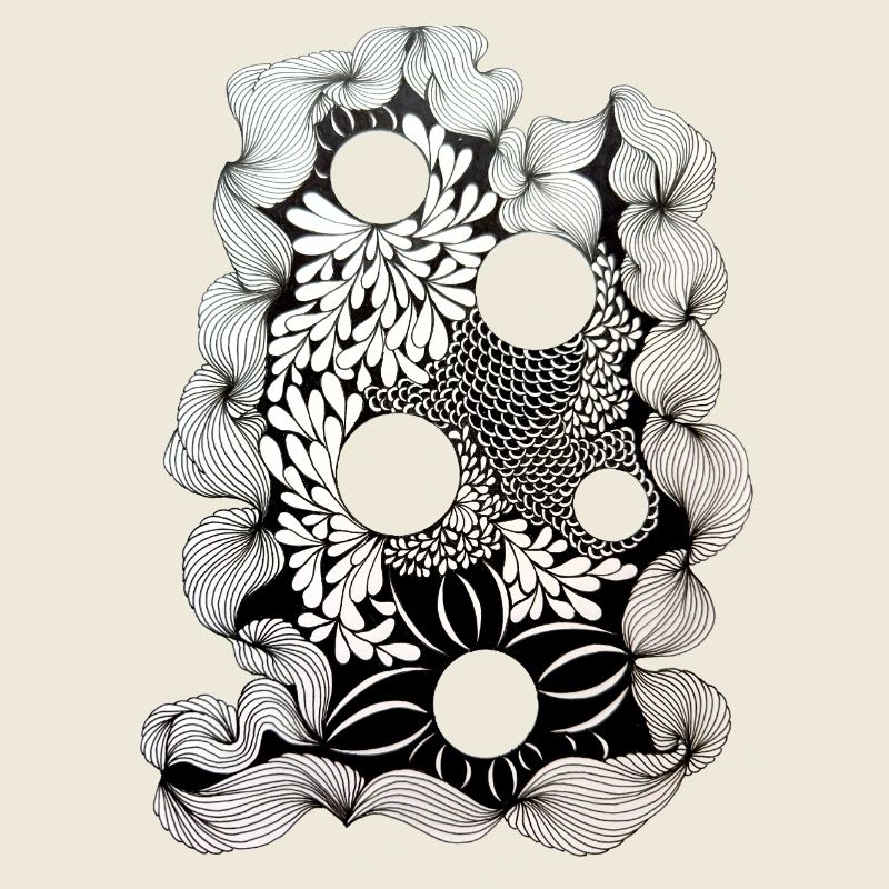 Black Flower Ring Pattern