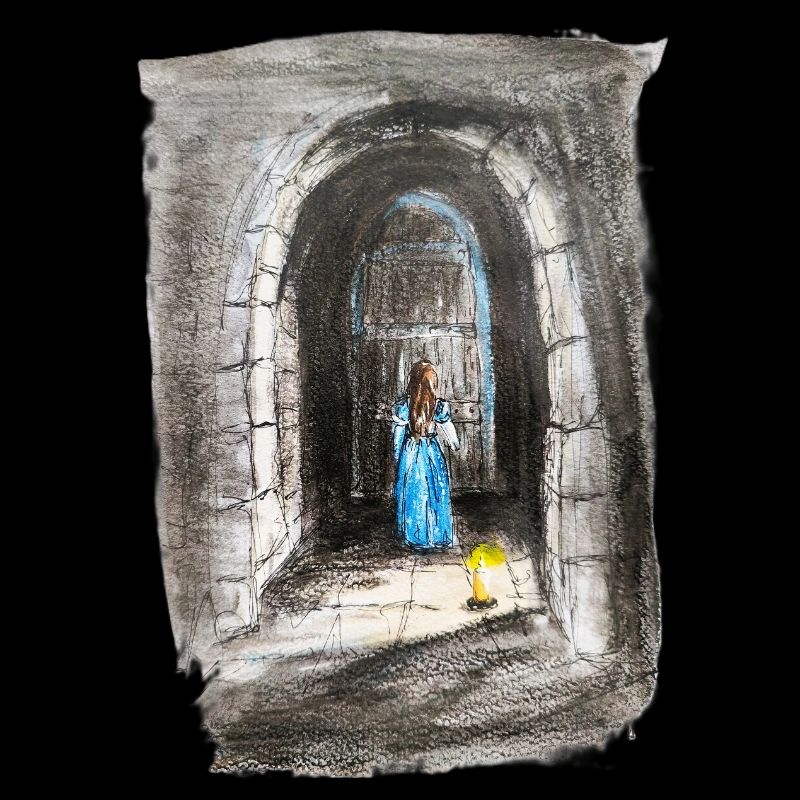 Archway Maiden Lantern Light