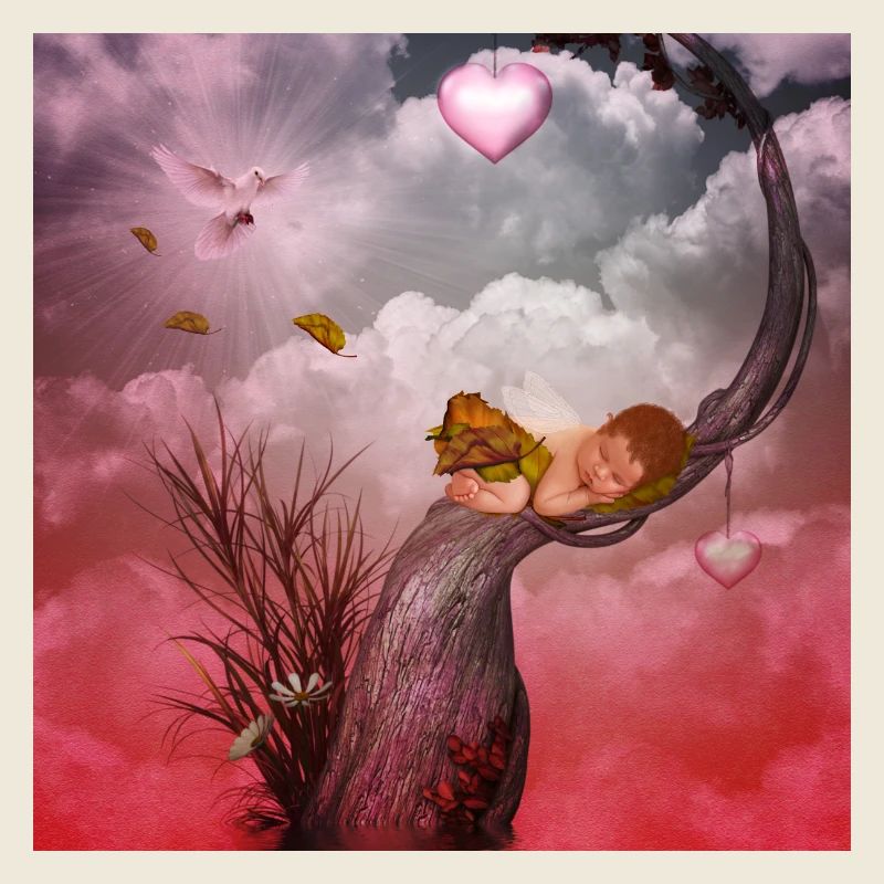 Mignon bébé fée endormi.