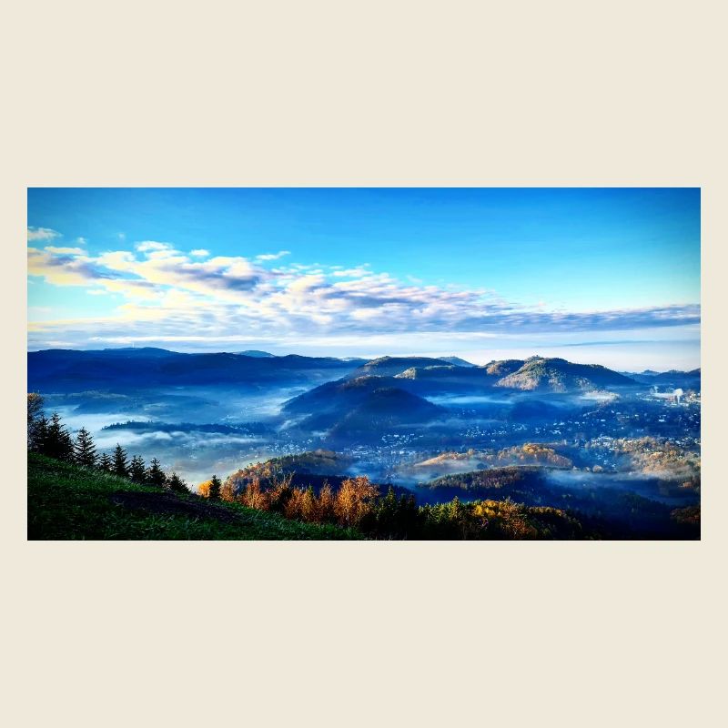 Morgennebel Berglandschaft