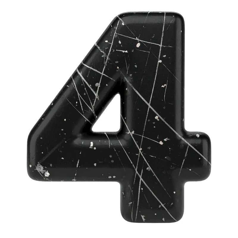 Schwarze 4 mit Spritzern