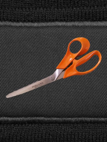 Orange Schere