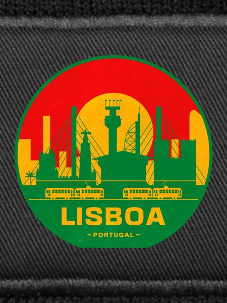 Lisboa Retro Skyline Silhouette